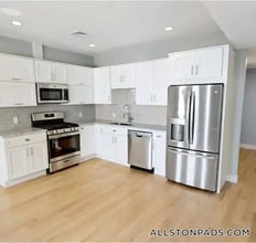 42 Hano St in Boston, MA - Building Photo - Building Photo