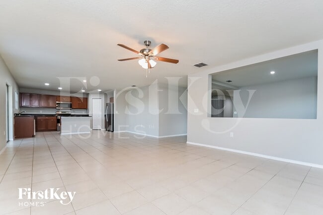 234 Star Shell Dr in Apollo Beach, FL - Building Photo - Building Photo