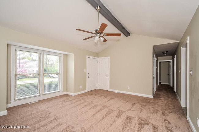 8623 Wooded Glen Rd in Louisville, KY - Building Photo - Building Photo