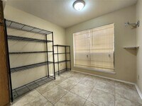 2506 Bering Dr photo'