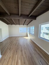 221 Marine Ave in Manhattan Beach, CA - Building Photo - Building Photo