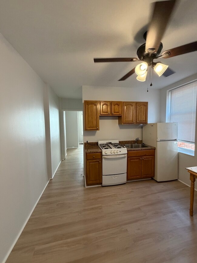 1532 S 2nd St, Unit 2R