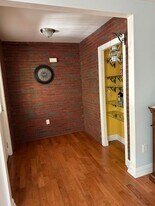 32 Dana Ave in Albany, NY - Building Photo