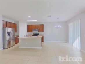 3252 Zander Dr in Grand Island, FL - Building Photo - Building Photo