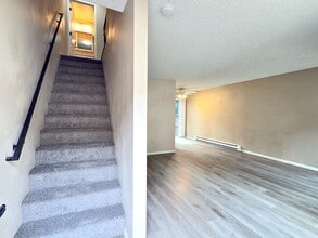 3610 S Kelly Ave in Portland, OR - Foto de edificio - Building Photo
