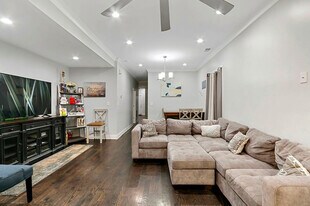 4350 W Monroe St in Chicago, IL - Building Photo