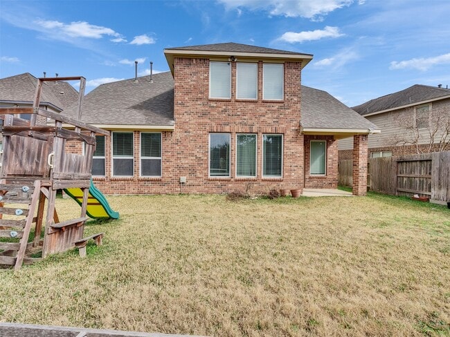 property at 11066 Walts Run Ln