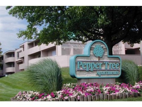 Pepper Tree Apartments in Springfield, MO - Foto de edificio