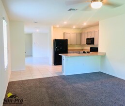 507 Armoyan Wy in New Smyrna Beach, FL - Building Photo - Building Photo