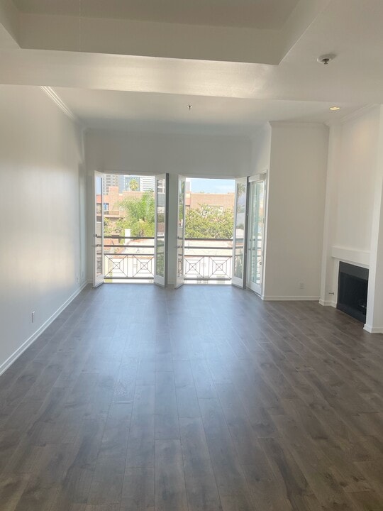 230 S. Hamilton in Beverly Hills, CA - Building Photo