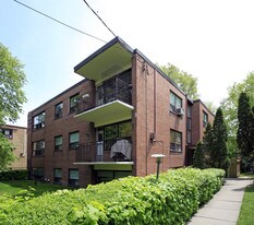 5 Fraserwood Ave Apartments