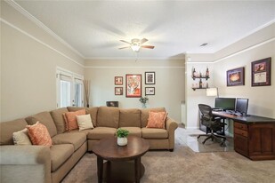 1200 Druid Knoll Dr NE-Unit -1 in Atlanta, GA - Building Photo - Building Photo