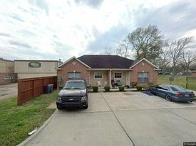 702 Staitti St in Humble, TX - Building Photo