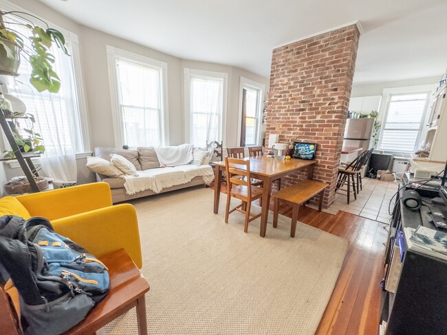 property at 589 Franklin St