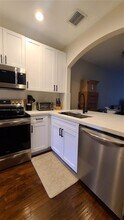 5791 NW 116th Ave in Doral, FL - Building Photo - Building Photo