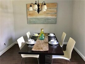 5519 Ariel St in Houston, TX - Building Photo