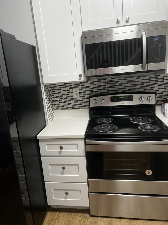 2406 Wilkens Ave in Baltimore, MD - Building Photo - Building Photo