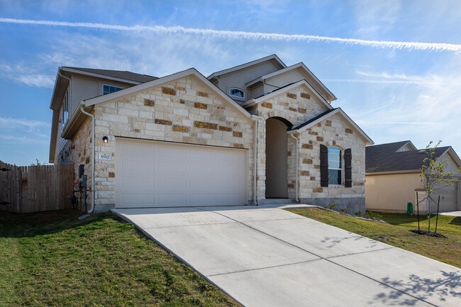 5552 Bellissima Way in Round Rock, TX - Building Photo - Building Photo
