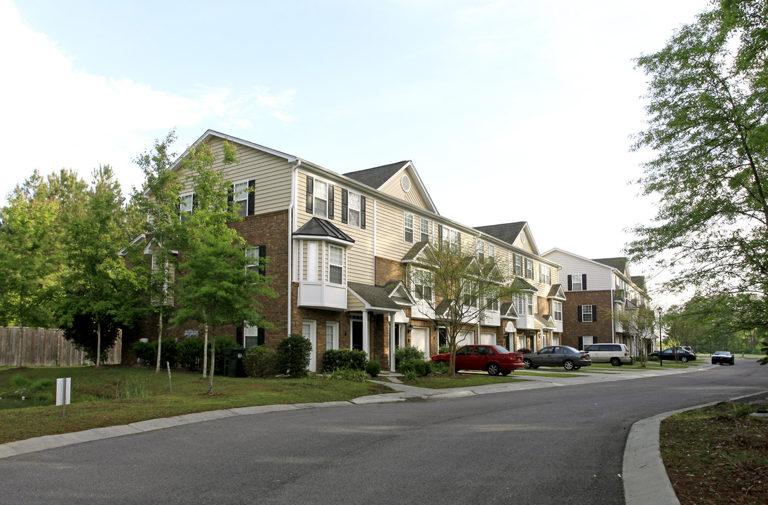 340 Archdale in North Charleston, SC - Foto de edificio