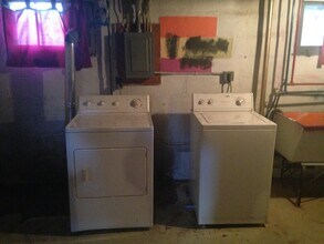 613 E 8th St in Duluth, MN - Building Photo - Building Photo