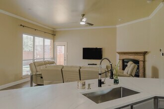 1704 Orchard Ln in Carrollton, TX - Building Photo - Building Photo