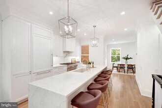 1421 27th St NW in Washington, DC - Building Photo - Building Photo