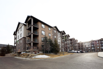 Panorama Pointe in Calgary, AB - Building Photo - Building Photo