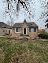 12939 Devoe St in Southgate, MI - Building Photo