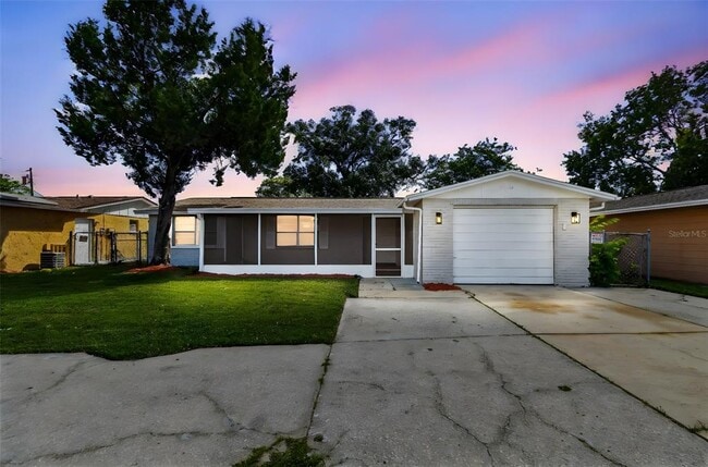 3800 Darlington Rd in Holiday, FL - Building Photo - Building Photo