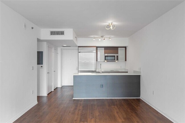 55 SE 6th St, Unit 2606 in Miami, FL - Building Photo - Building Photo
