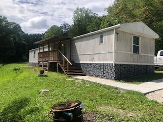 property at 419 Fair Oaks