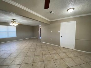 4301 Coyote Trail in Midland, TX - Building Photo - Building Photo