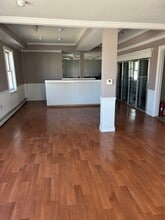 345 State St in Bangor, ME - Foto de edificio - Building Photo