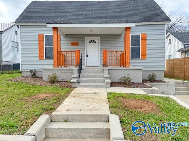 property at 1010 Oakwood Ave NE