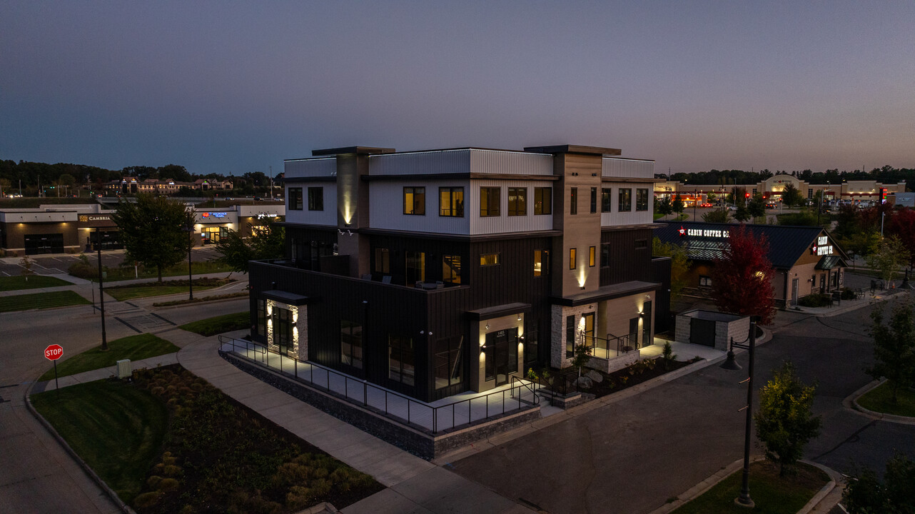 Candy Loft Apartments in Altoona, WI - Building Photo