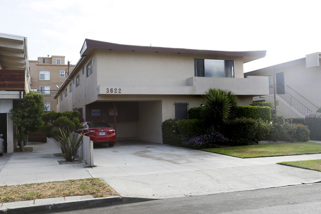 3622 Vinton Ave in Los Angeles, CA - Building Photo - Building Photo