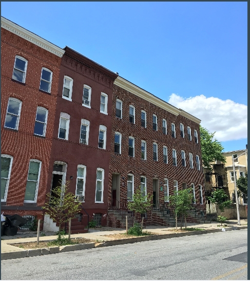 1803 N Calvert St in Baltimore, MD - Building Photo