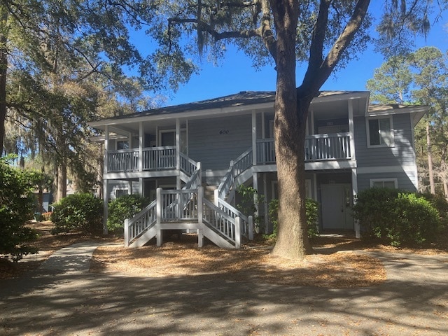property at 601 Battery Ln