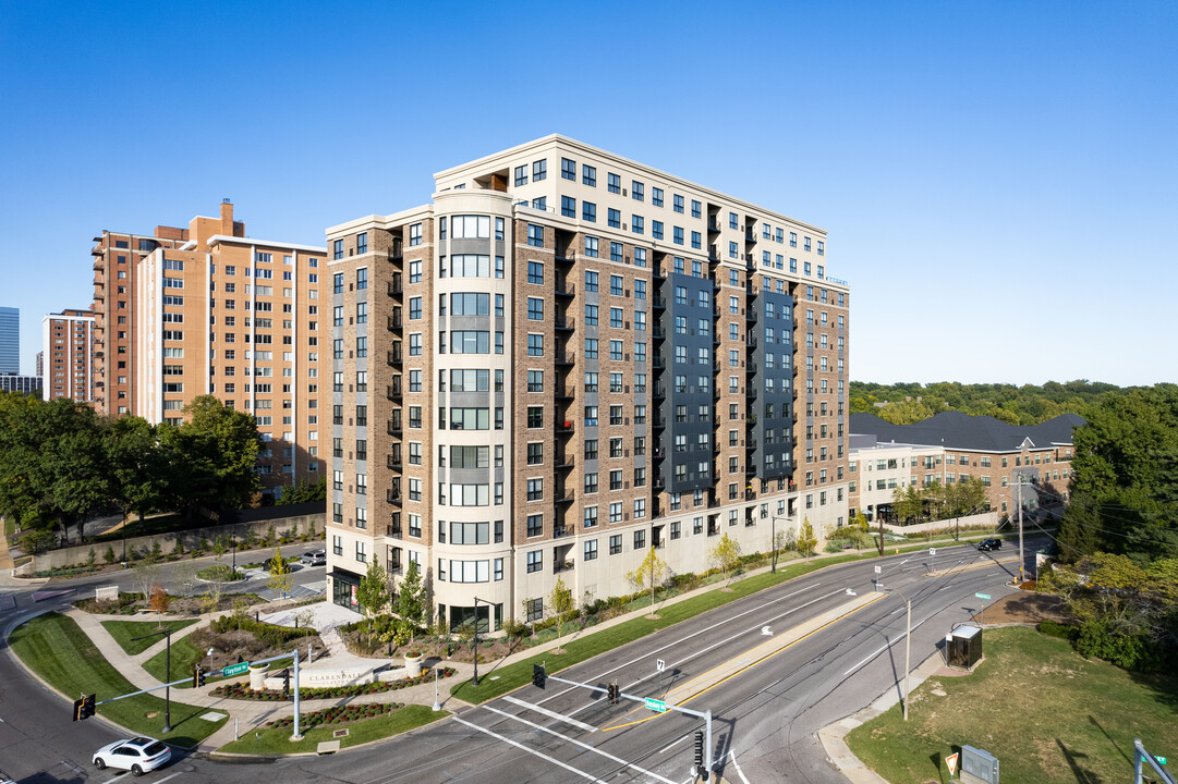 Clarendale of Clayton -Senior Living in St. Louis, MO - Foto de edificio