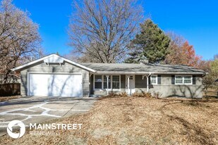 508 E 109 St in Kansas City, MO - Building Photo