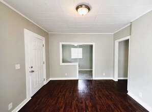 7931 7th Ct S in Birmingham, AL - Foto de edificio - Building Photo