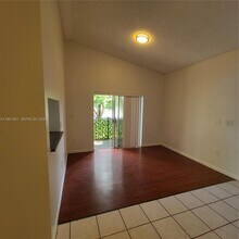 2061 NW 96th Terrace in Pembroke Pines, FL - Building Photo - Building Photo