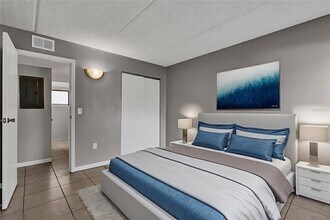 1108 Bartow Rd in Lakeland, FL - Building Photo - Building Photo