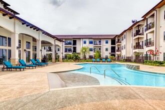 Laurel at Vintage Park Apartments in Tomball, TX - Building Photo - Building Photo