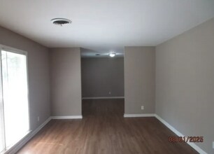 3858 Antoinette Dr in Montgomery, AL - Foto de edificio - Building Photo