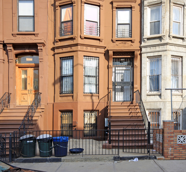 175 Quincy St in Brooklyn, NY - Building Photo - Building Photo