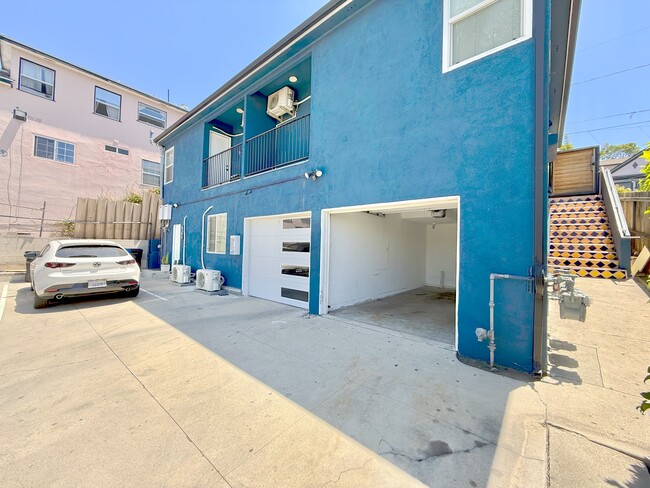 839 Merwin St, Unit .5