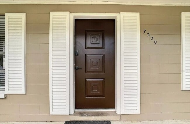 7329 Canal Blvd in Tampa, FL - Building Photo - Building Photo