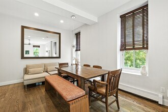 30-34-34 E Concord St in Boston, MA - Building Photo - Building Photo
