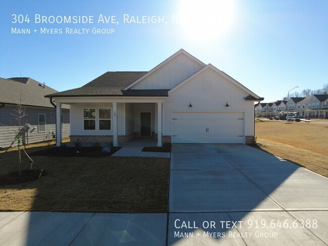 304 Broomside Ave in Garner, NC - Building Photo - Building Photo